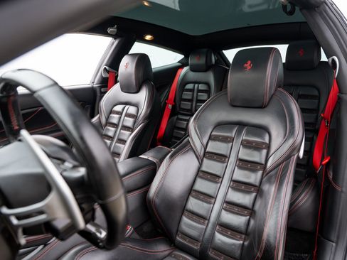 Used 2014 Ferrari FF image 29