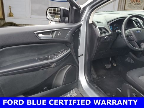Certified 2022 Ford Edge SE w/ Black Appearance Package image 27