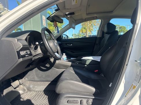 Used 2023 Honda Accord Touring image 3