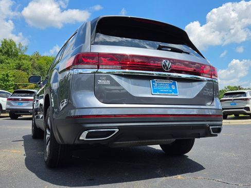 Used 2024 Volkswagen Atlas SE FWD image 10