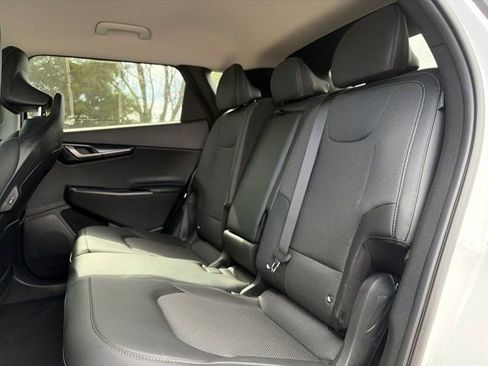 Used 2025 Kia EV6 Light image 13