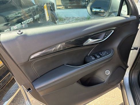 Used 2023 Buick Envision Preferred AWD/4WD image 12