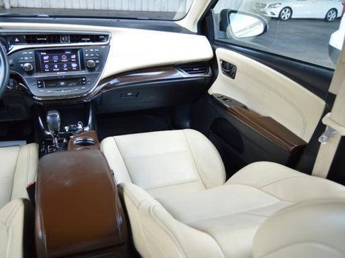 Used 2013 Toyota Avalon Limited FWD image 48