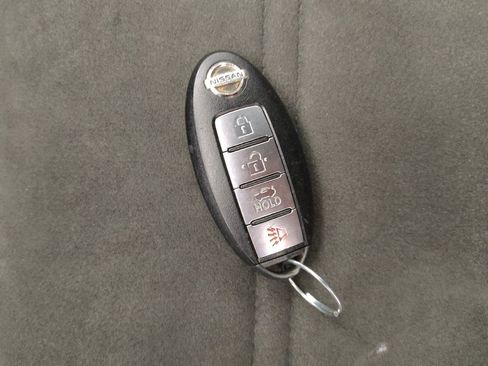 Used 2017 Nissan Sentra NISMO w/ NISMO Premium Package image 32