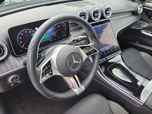 Used 2023 Mercedes-Benz C 300 Sedan image 24