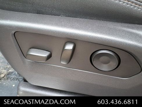 Used 2023 Chevrolet Silverado 1500 High Country w/ Technology Package image 10