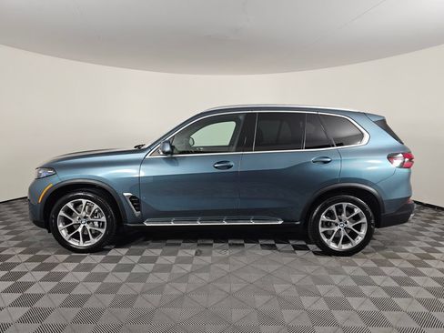 Used 2026 BMW X5 xDrive40i AWD/4WD image 6