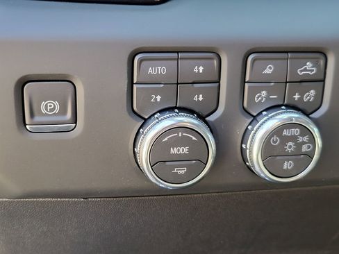 New 2026 GMC Sierra 3500 AT4 w/ Technology Package image 25