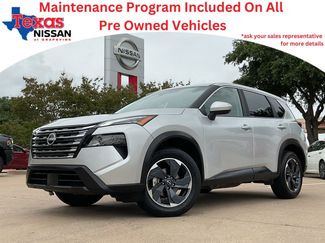 Used 2025 Nissan Rogue SV FWD video 1