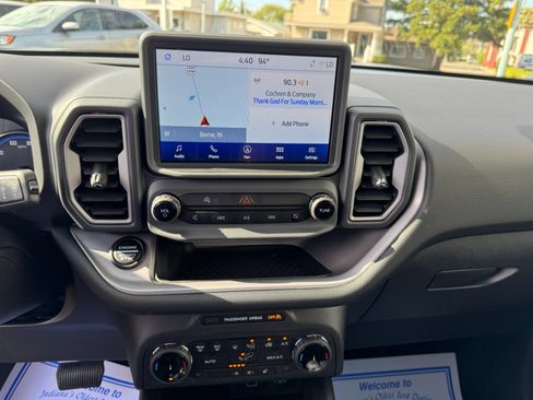 Used 2024 Ford Bronco Sport Outer Banks w/ Tech Package image 15