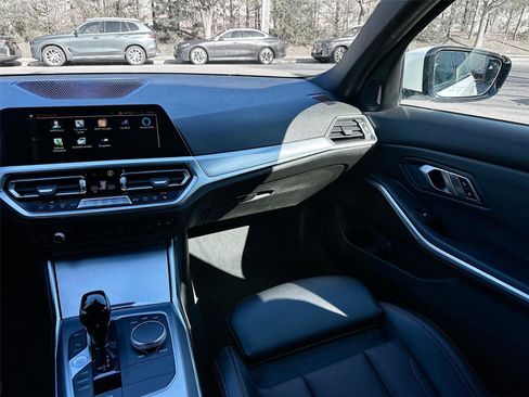 Certified 2022 BMW 330i xDrive Sedan w/ Premium Package 2 image 24