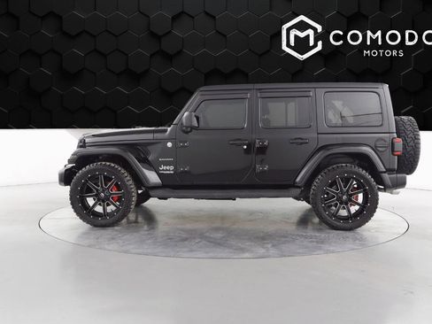 Used 2021 Jeep Wrangler Unlimited Sahara image 6