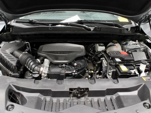 Used 2024 Chevrolet Blazer LT w/ LPO, Floor Liner Package FWD image 17