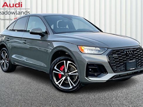 Certified 2025 Audi Q5 2.0T Premium Plus w/ Premium Plus Package image 3