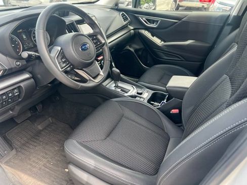 Used 2024 Subaru Forester Premium AWD/4WD image 4