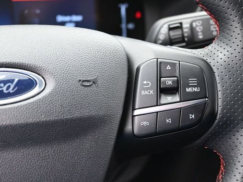 Used 2024 Ford Escape ST-Line w/ Cold Weather Package FWD image 22
