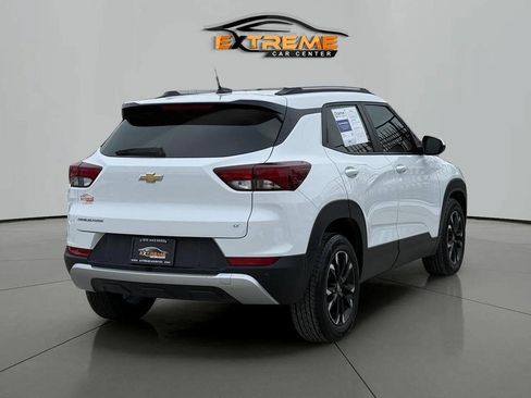 Used 2022 Chevrolet TrailBlazer LT w/ Convenience Package FWD image 6