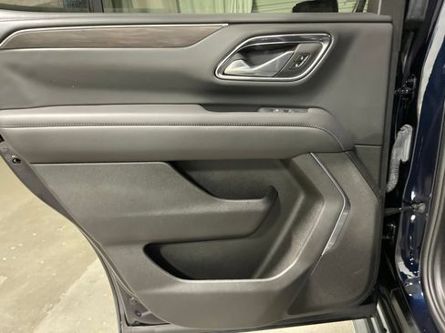 Used 2024 Chevrolet Tahoe LS RWD image 19