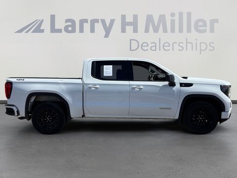 Used 2022 GMC Sierra 1500 Elevation AWD/4WD image 6