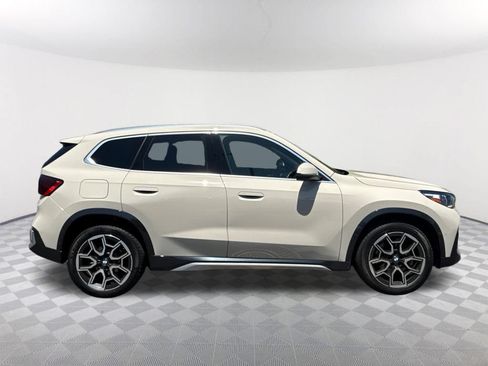 Used 2026 BMW X1 xDrive28i w/ Convenience Package AWD/4WD image 3
