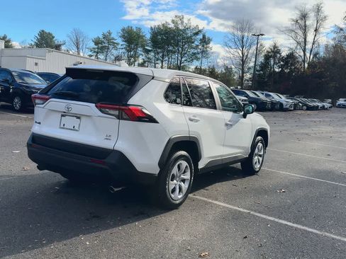 Used 2025 Toyota RAV4 LE image 8