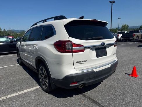 Used 2020 Subaru Ascent Premium w/ Sport Package AWD/4WD image 5