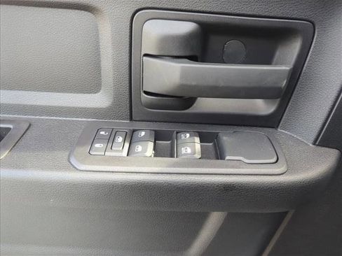 Used 2025 RAM 2500 Tradesman w/ Chrome Appearance Group image 26