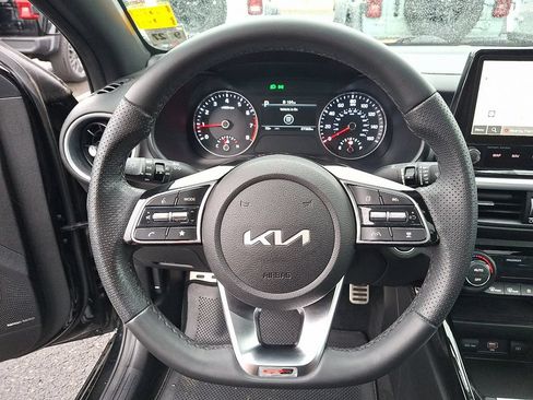 Used 2023 Kia Forte GT-Line w/ GT-Line Premium Package FWD image 20
