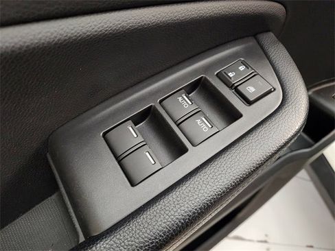 Used 2019 Honda Pilot Touring image 24