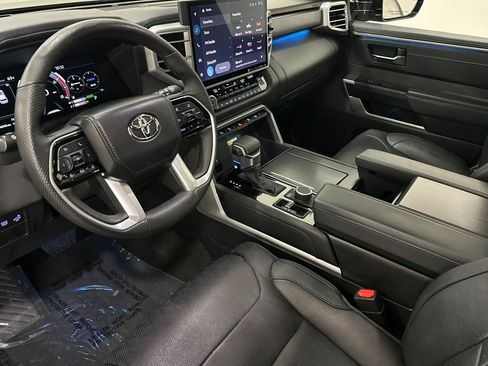 Used 2023 Toyota Sequoia Platinum AWD/4WD image 10