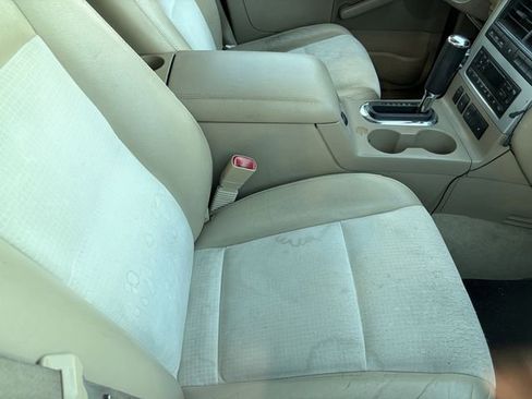 Used 2007 Mercury Mountaineer Premier image 5