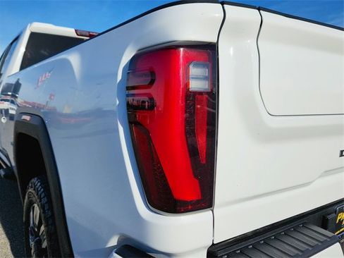 Used 2024 GMC Sierra 2500 Denali w/ Denali Reserve Package image 31