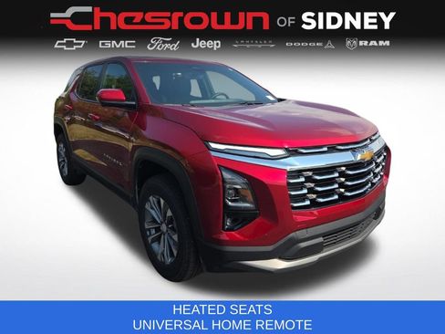Used 2026 Chevrolet Equinox LT w/ Convenience Package II FWD image 3