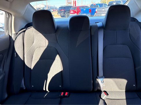 New 2026 Nissan Sentra SR w/ SR Premium Package FWD image 23