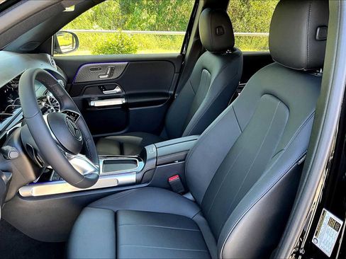 New 2025 Mercedes-Benz GLB 250 GLB 250 image 17