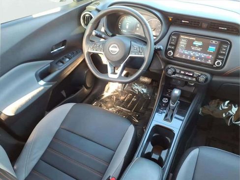 Used 2023 Nissan Kicks SR w/ SR Premium Package image 11