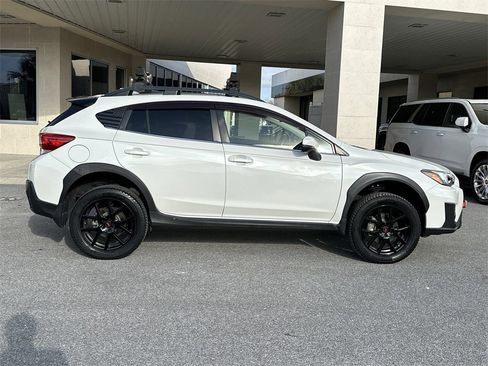 Used 2019 Subaru Crosstrek 2.0i Limited w/ Moonroof Package w/Navigation image 8