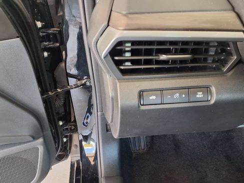 Used 2025 Nissan Altima 2.5 SV FWD image 23