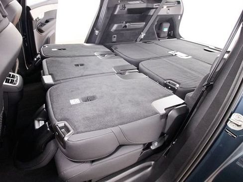 Used 2025 Volvo XC90 B6 Plus w/ Protection Package Premier AWD/4WD image 32