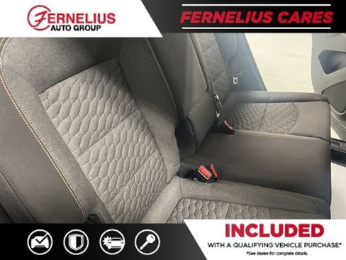 Used 2021 Chevrolet Equinox LT AWD/4WD image 24