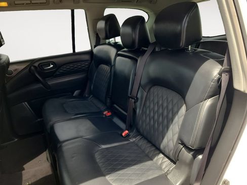 Used 2018 INFINITI QX80 4WD w/ Deluxe Technology Package image 13