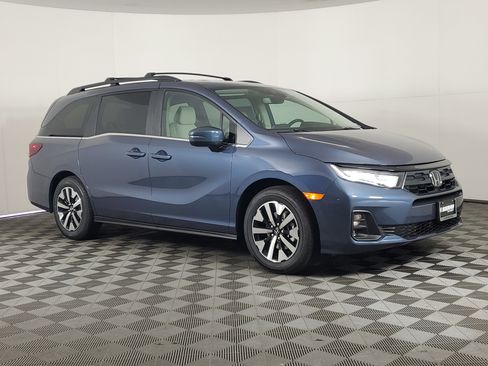 New 2026 Honda Odyssey EX-L image 2