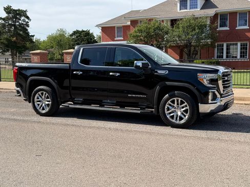 Used 2019 GMC Sierra 1500 SLT AWD/4WD image 2
