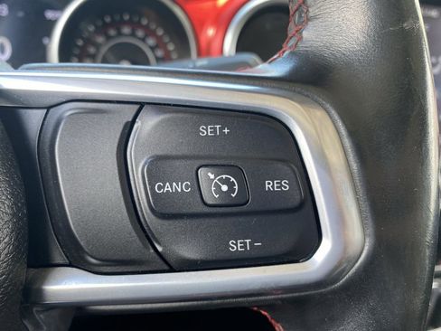Used 2021 Jeep Gladiator Rubicon w/ Uconnect 4C Nav & Sound Group AWD/4WD image 11