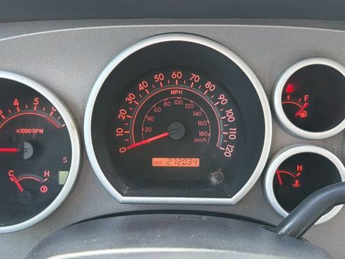 Used 2013 Toyota Tundra 2WD CrewMax w/ Tow Pkg image 24