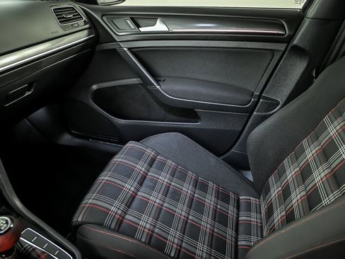 Used 2020 Volkswagen GTI S FWD image 27