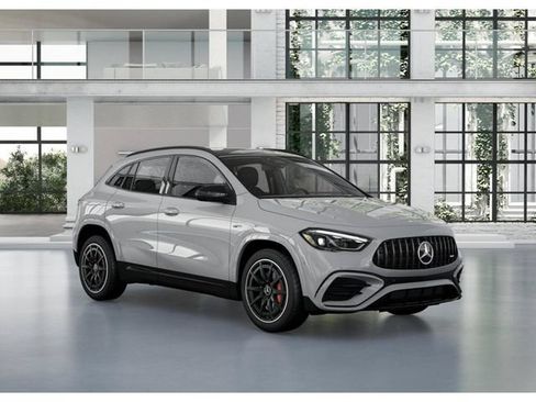 New 2026 Mercedes-Benz GLA 35 AMG 4MATIC image 11