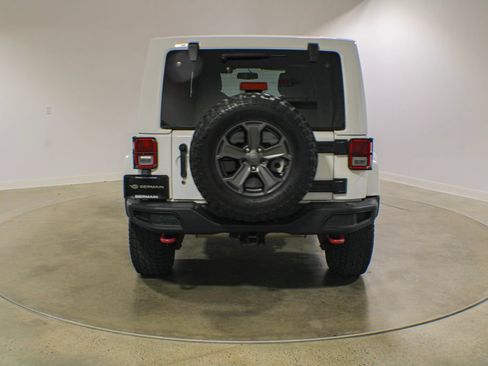 Used 2018 Jeep Wrangler Unlimited Rubicon AWD/4WD image 5