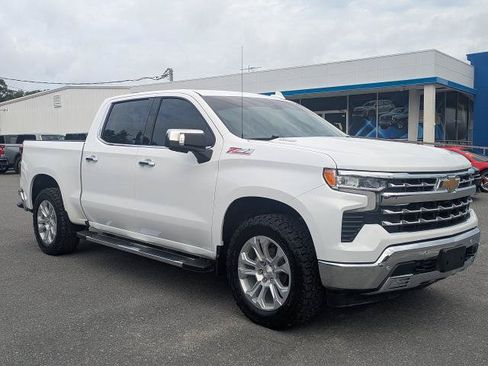 Certified 2024 Chevrolet Silverado 1500 LTZ AWD/4WD image 2