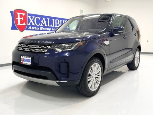 Used 2017 Land Rover Discovery HSE AWD/4WD image 5